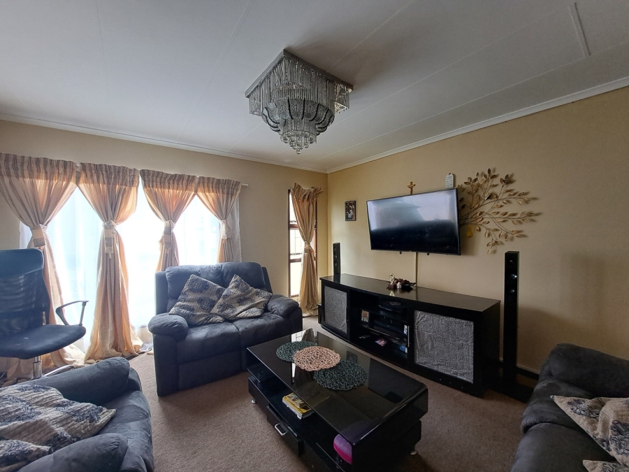 3 Bedroom Property for Sale in Abbotsford Eastern Cape